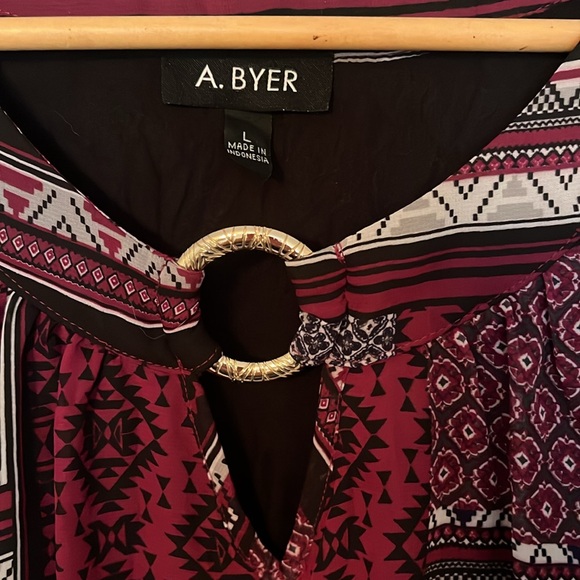 A. Byer Women's Geometric Blouse - Burgundy and Black - Picture 2 of 7